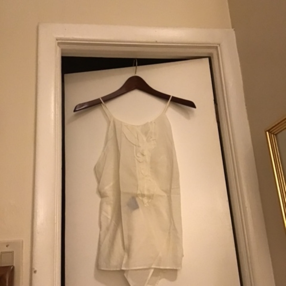 Top great cotton wrapped back less